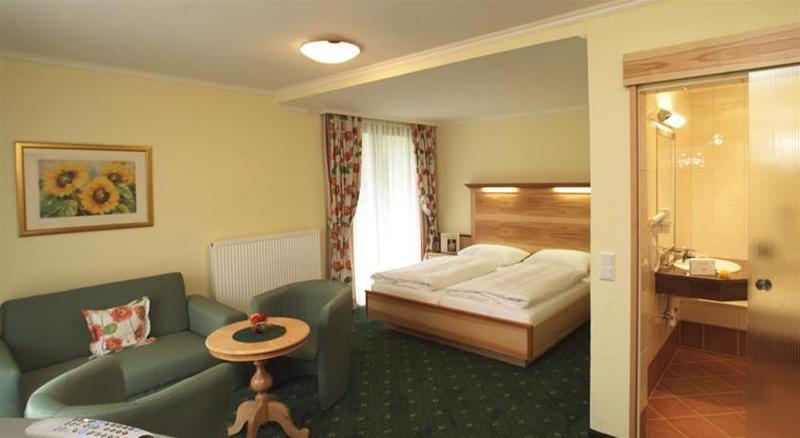 Hotel Martini Kaprun - Including Summercard 外观 照片